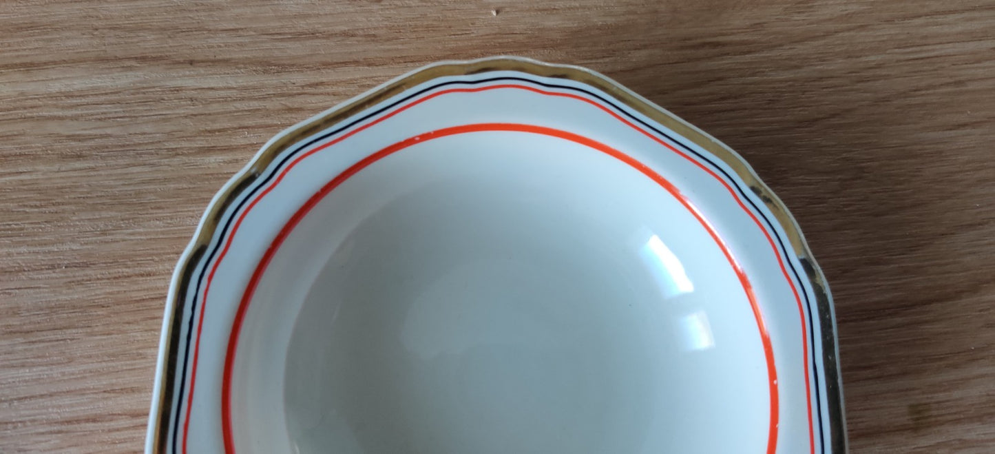 Arabia 21 Keittolautanen / Syvälautanen (12kpl, Kolmea Eri Kokoa, 1934-1940)