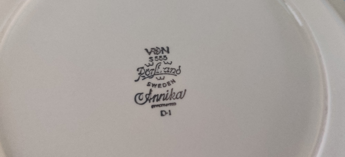 Rörstrand - Annika Ruokalautanen (22kpl, 1972-1981, Marianne Westman)