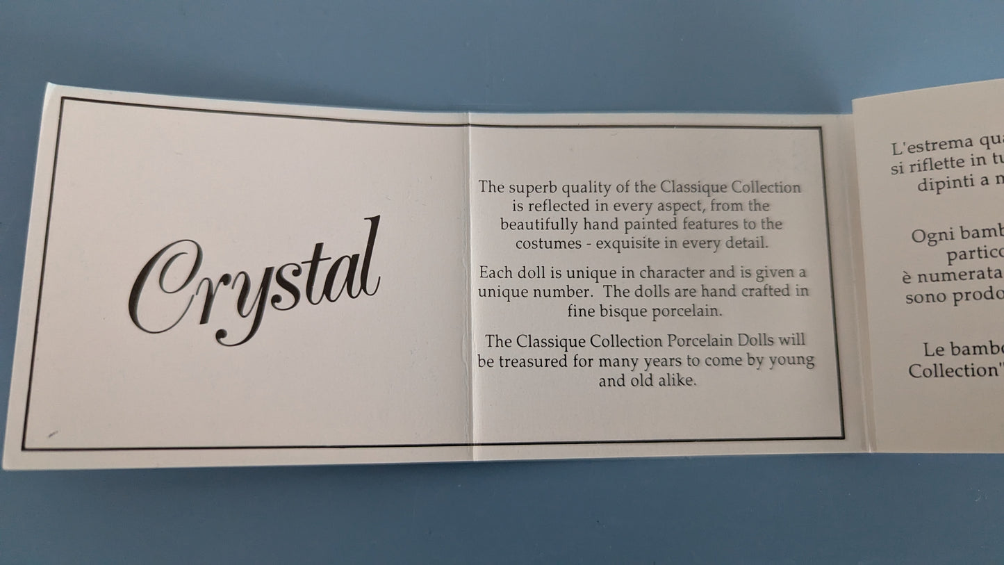 The Classique Collection - Crystal Posliininukke (Alkuperäisessä Paketissa)