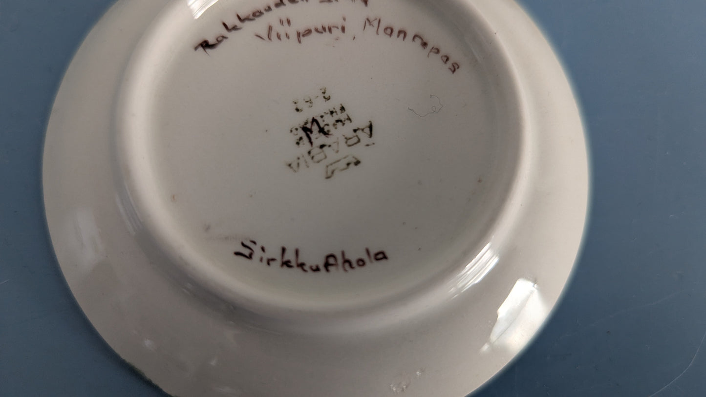 Arabia Rakkauden Silta Viipuri Monrepos Seinälautanen (Signeerattu Sirkku Ahola)