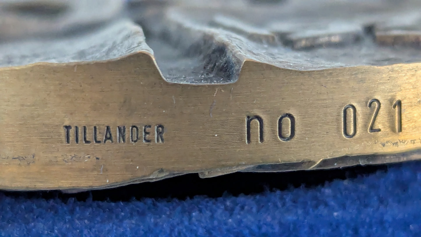 Tillander - Apu-lehti 1933 Pöytämitali (Olavi Hurmerinta, 1979, Numeroitu 021)