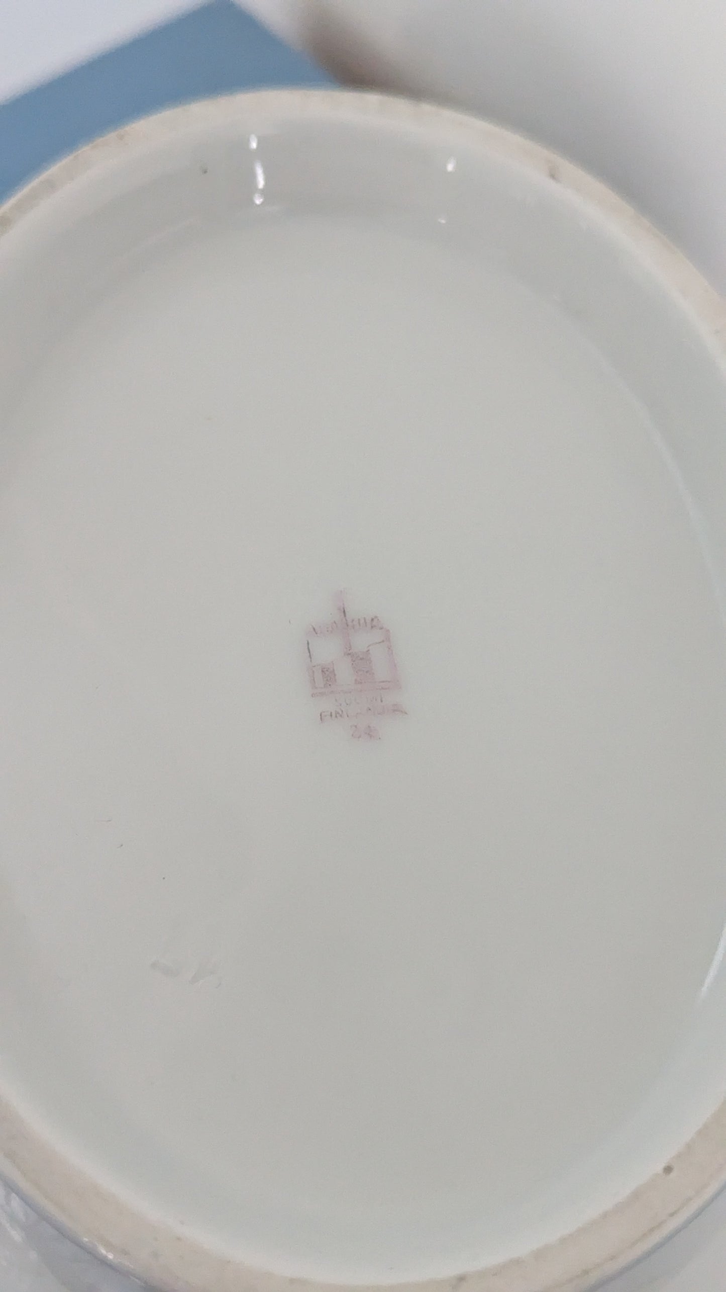 Arabia Mökki Terriini / Keittokulho (1932-1949, Rainer Baer)