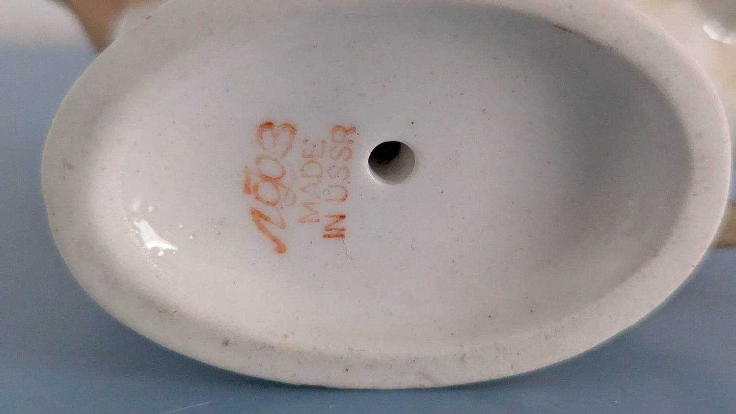 Lomonosov - Punatulkku Posliinilintu (Pavel Pavlovic Veselov)