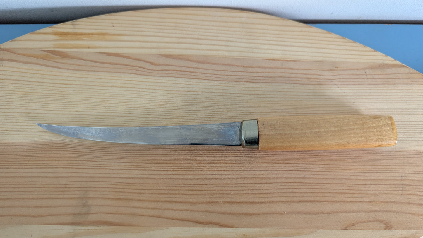 Iisakki Järvenpää Fileointilauta ja Eemeli Fileointiveitsi (Fillet)