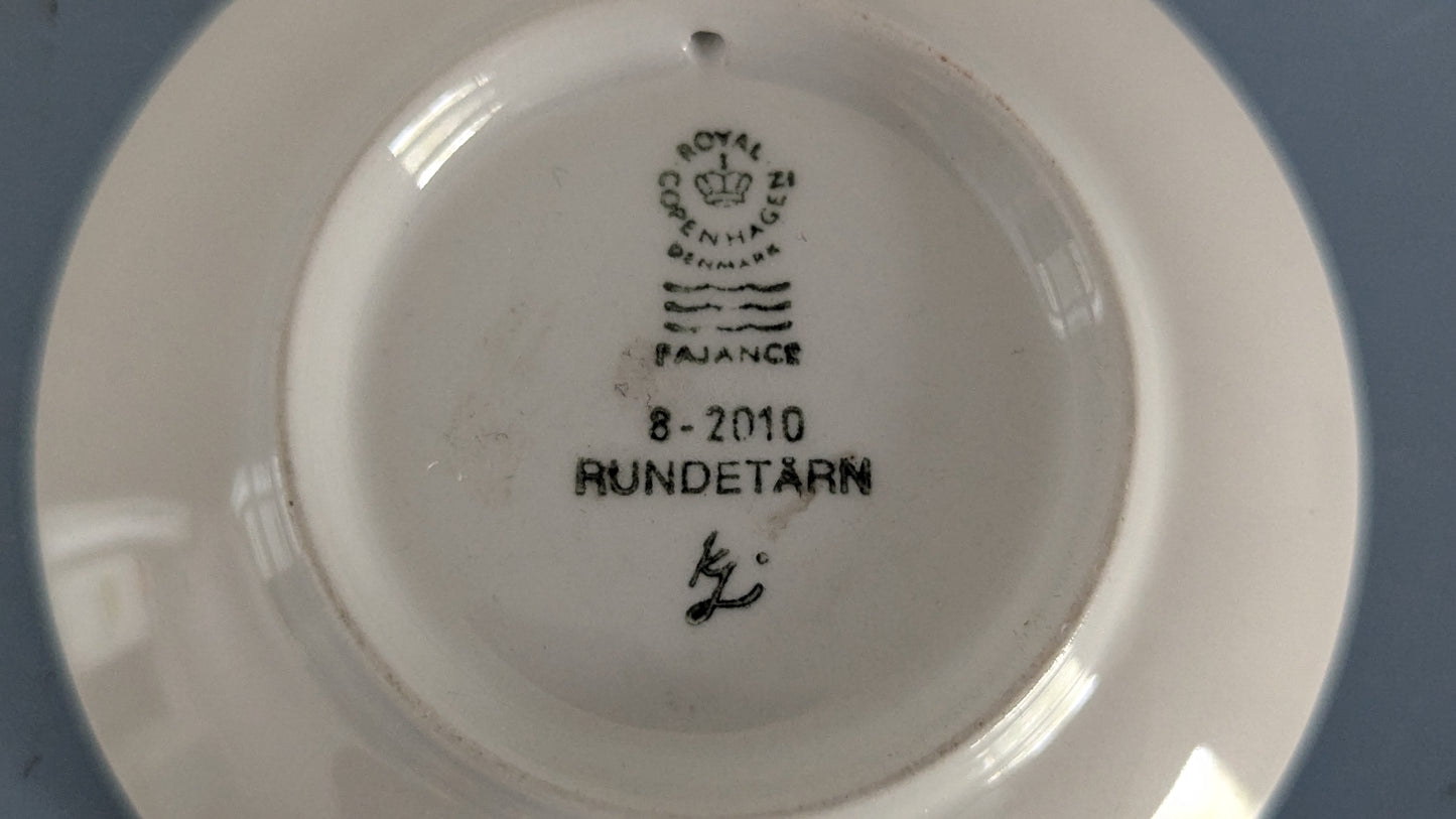 Royal Copenhagen Pyöreä Torni - 2010 Sarjan Seinälautanen (Nro. 8)