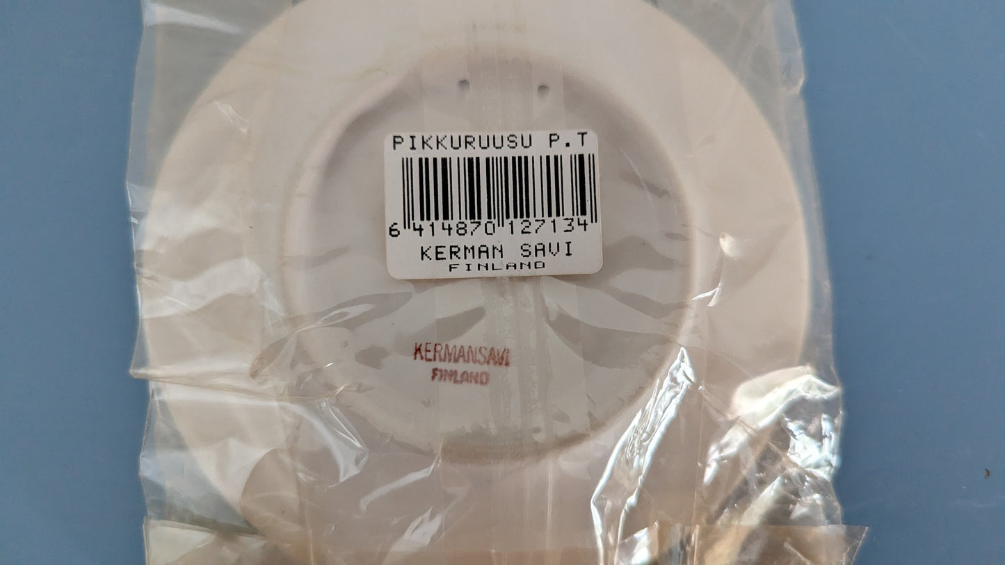 Kermansavi Mummon Kukkapenkki - Pikkuruusu Seinälautanen (Avaamaton Paketti)