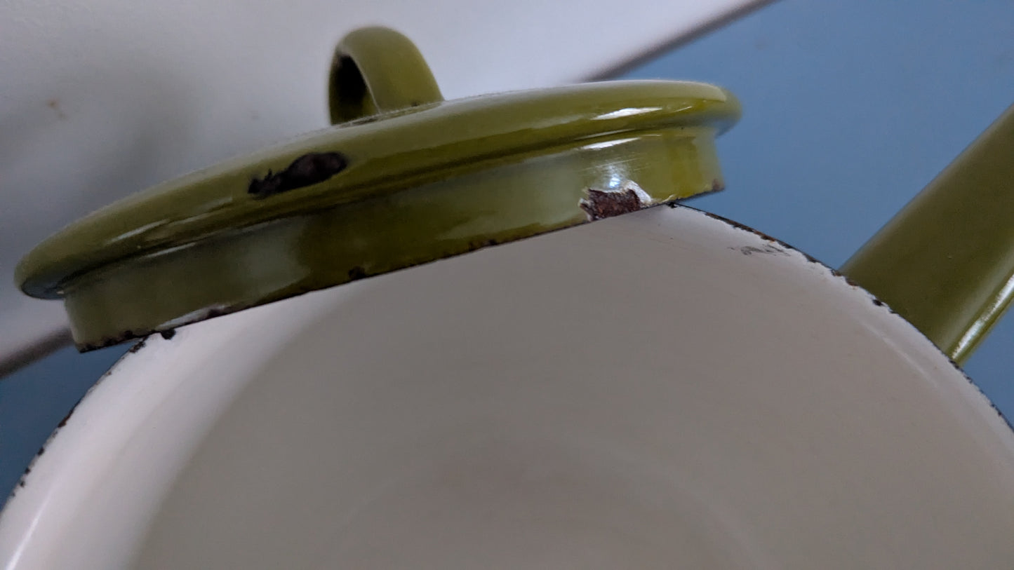 Finel / Arabia - Maaret Kasari (1.5 Litraa, 1970-luku, Raija Uosikkinen)