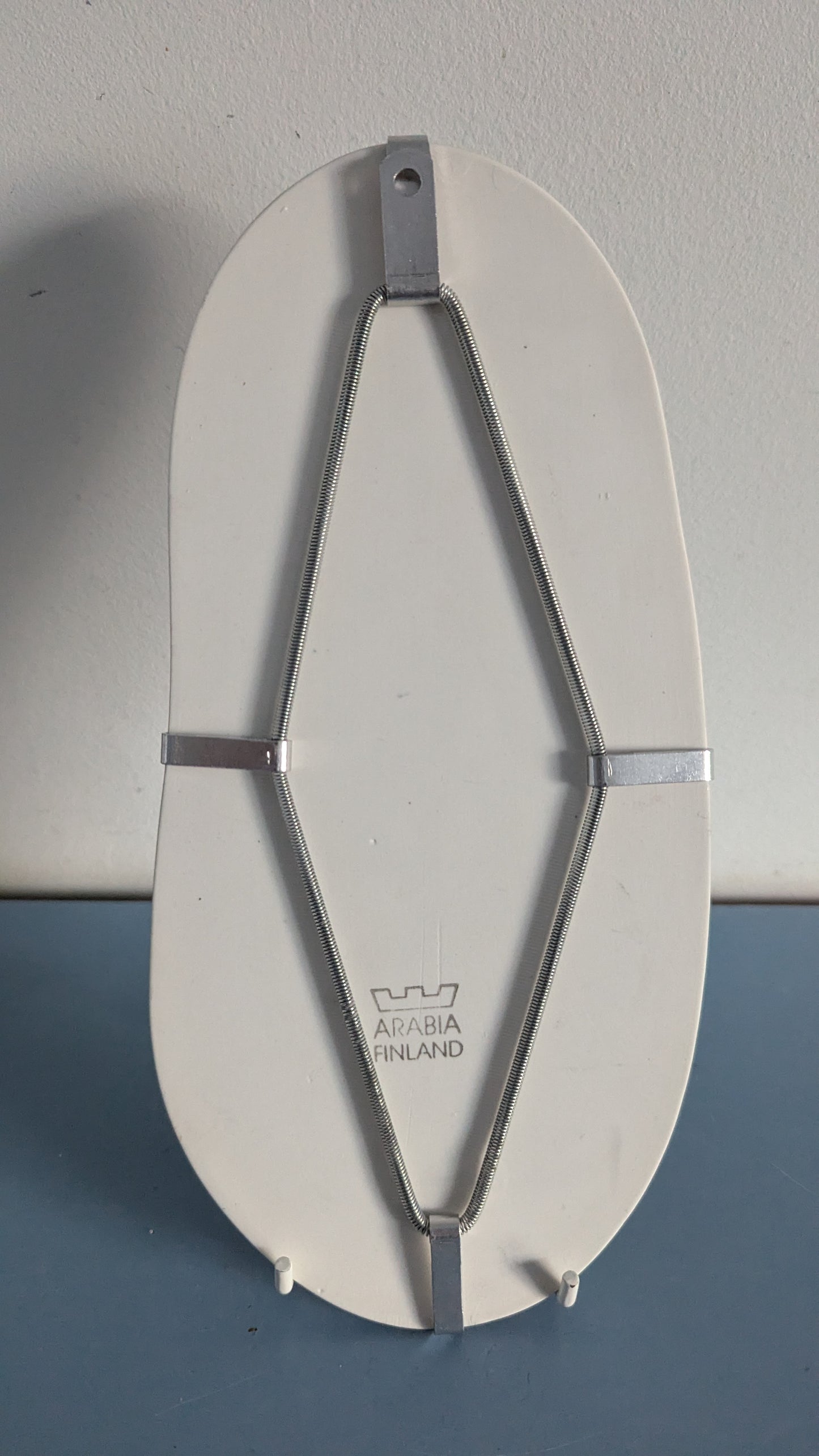 Arabia Keltaista Viljaa Seinälaatta (1993, Heljä Liukko-Sundström)