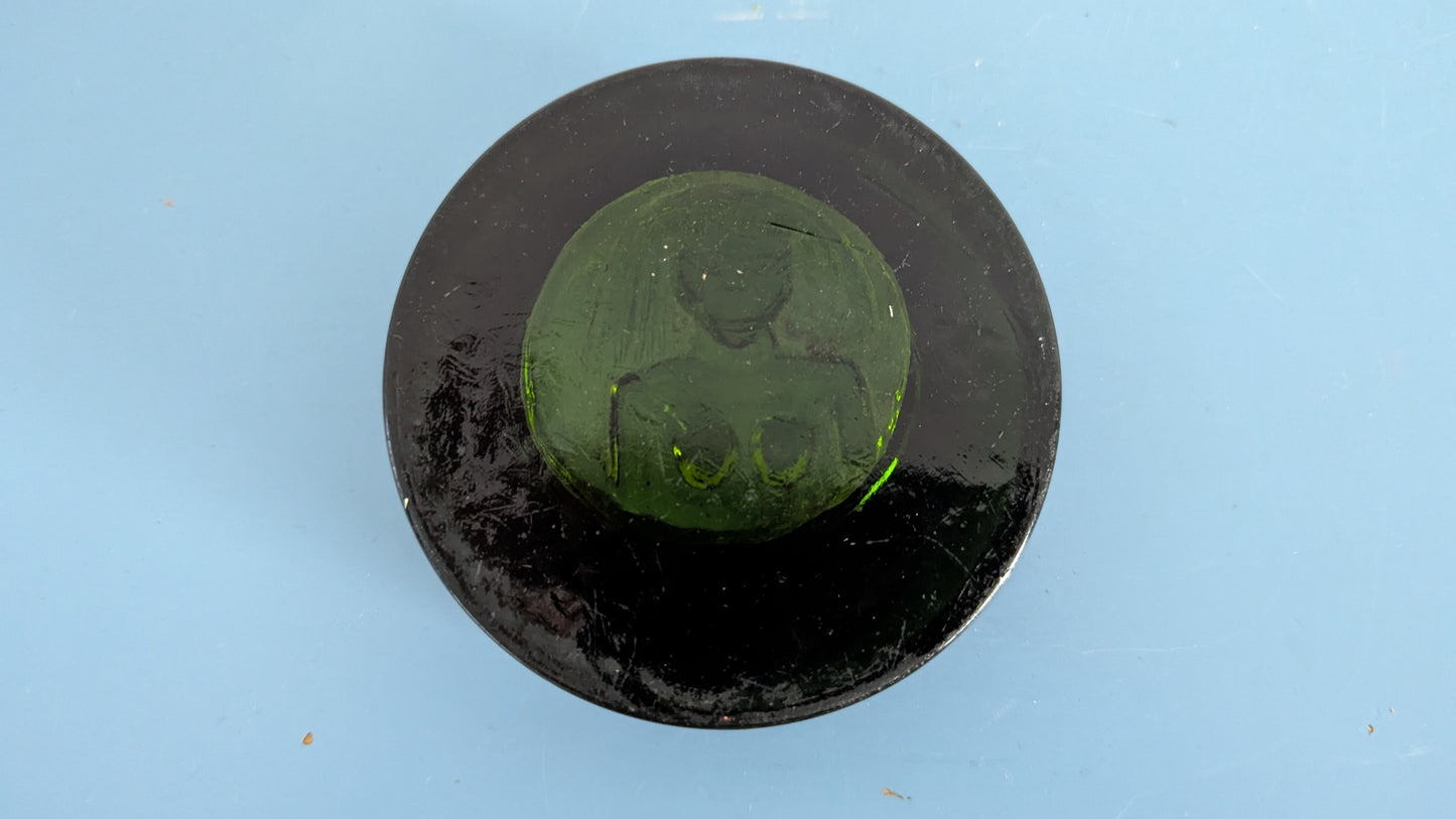 Boda - Naisen Hahmolla Koristeltu Tuhkakuppi / Tuhka-astia (1957, Erik Höglund)