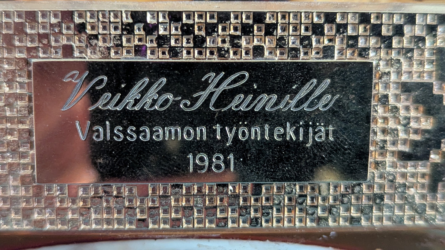 Kumela Liekki Maljakko (ISO, 1970-1980-luku, Signeerattu, Eino Vänni)