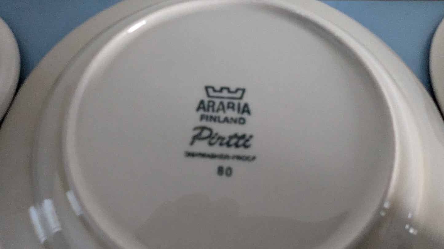 Arabia Pirtti Kahviastiasto Yhdeksälle Hengelle (28-osainen, 1971-1986)