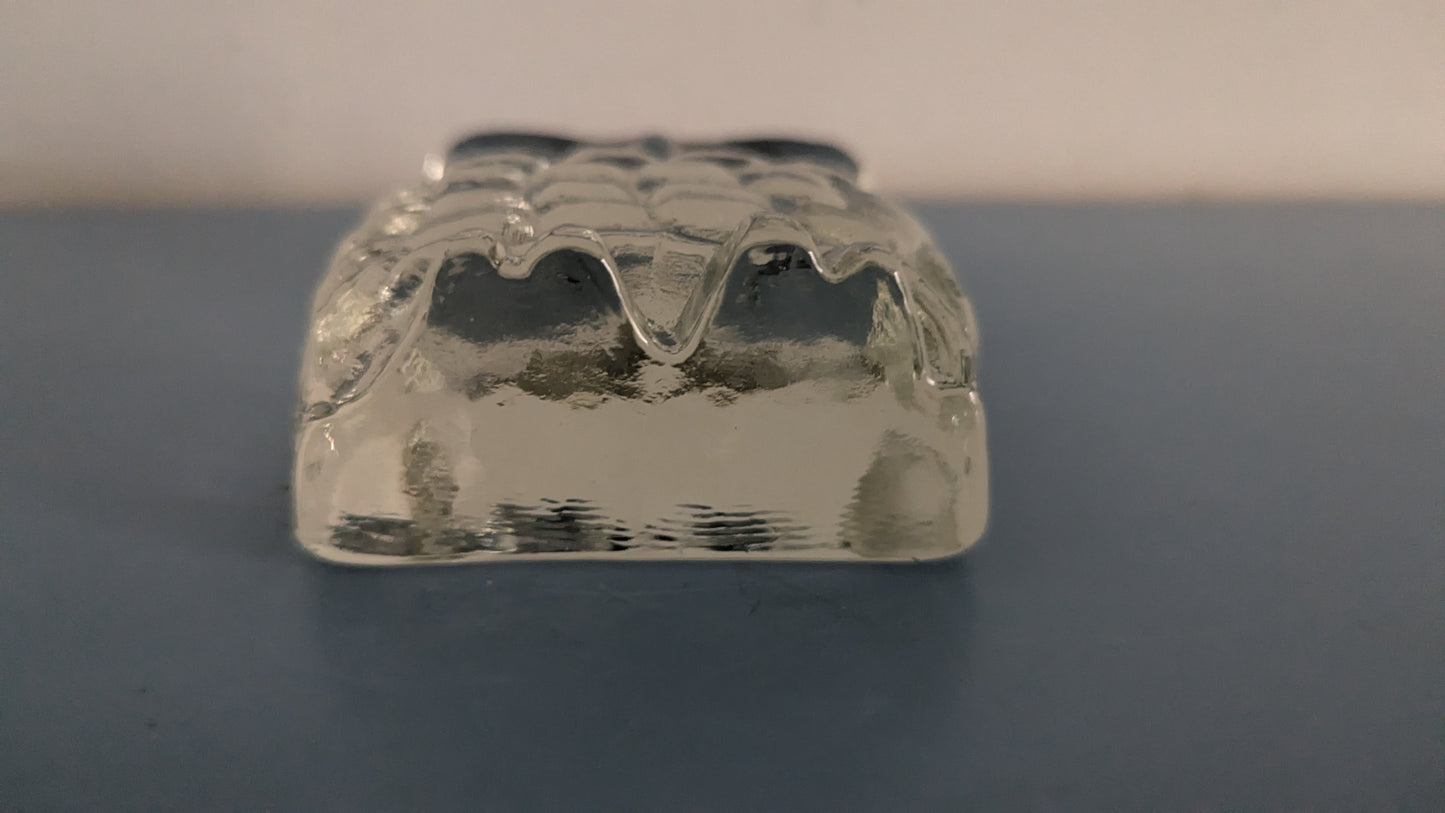 Humppila Villi Kuningaskunta Emilia Pöllö Lasipaino (Pertti Santalahti)