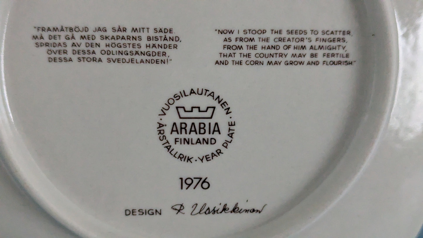 Arabia Kalevala Vuosilautanen 1976 (Raija Uosikkinen)