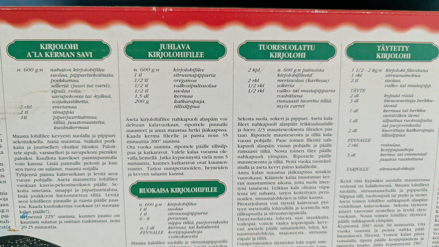 Kermansavi Heinä Kirjolohi Uunivuoka / Kalavuoka (Alkuperäisessä Paketissa)