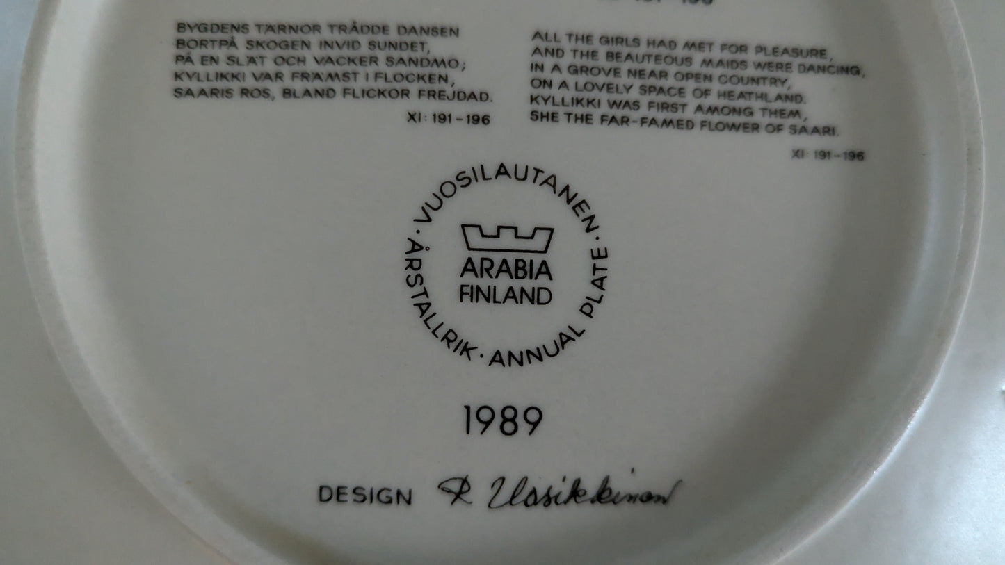Arabia Kalevala Vuosilautanen 1989 (Raija Uosikkinen)