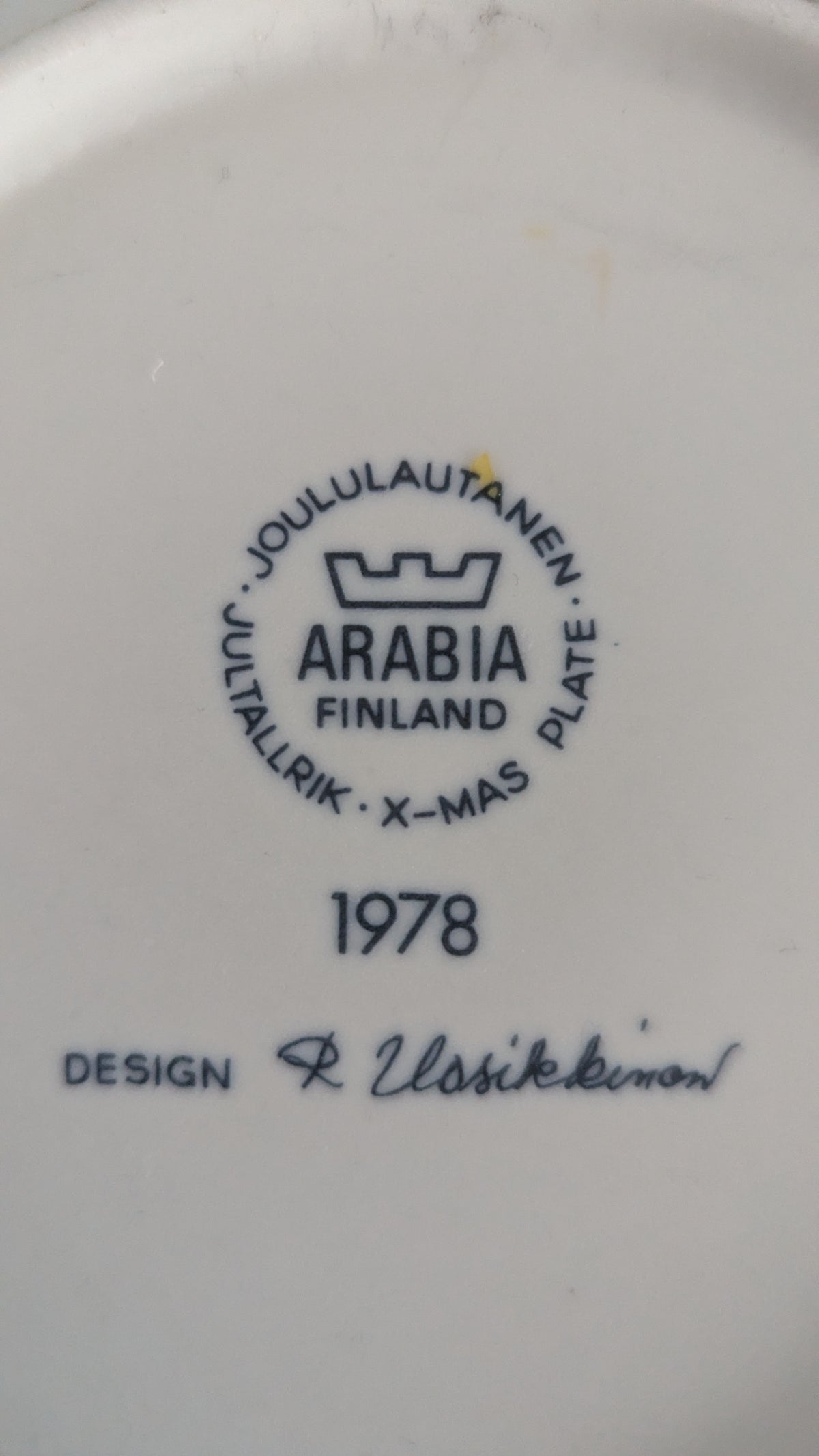 Arabia Joululautanen 1978 (Raija Uosikkinen)