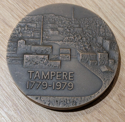 Kultateollisuus - Tampere 200 Vuotta Mitali / Pöytämitali (1978, Antti Neuvonen)