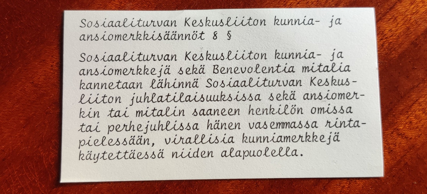 Sosiaaliturvan Keskusliiton Kunniamitali (Kullattu Hopea 925H)