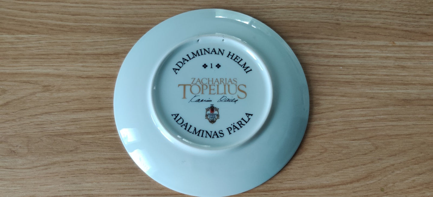 Zacharias Topelius - Adalminan Helmi Seinälautanen