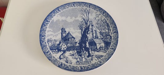 Delft - Four Season, De Winter Seinälautanen (ISO, Halk. 30cm, Jan van de Velde)