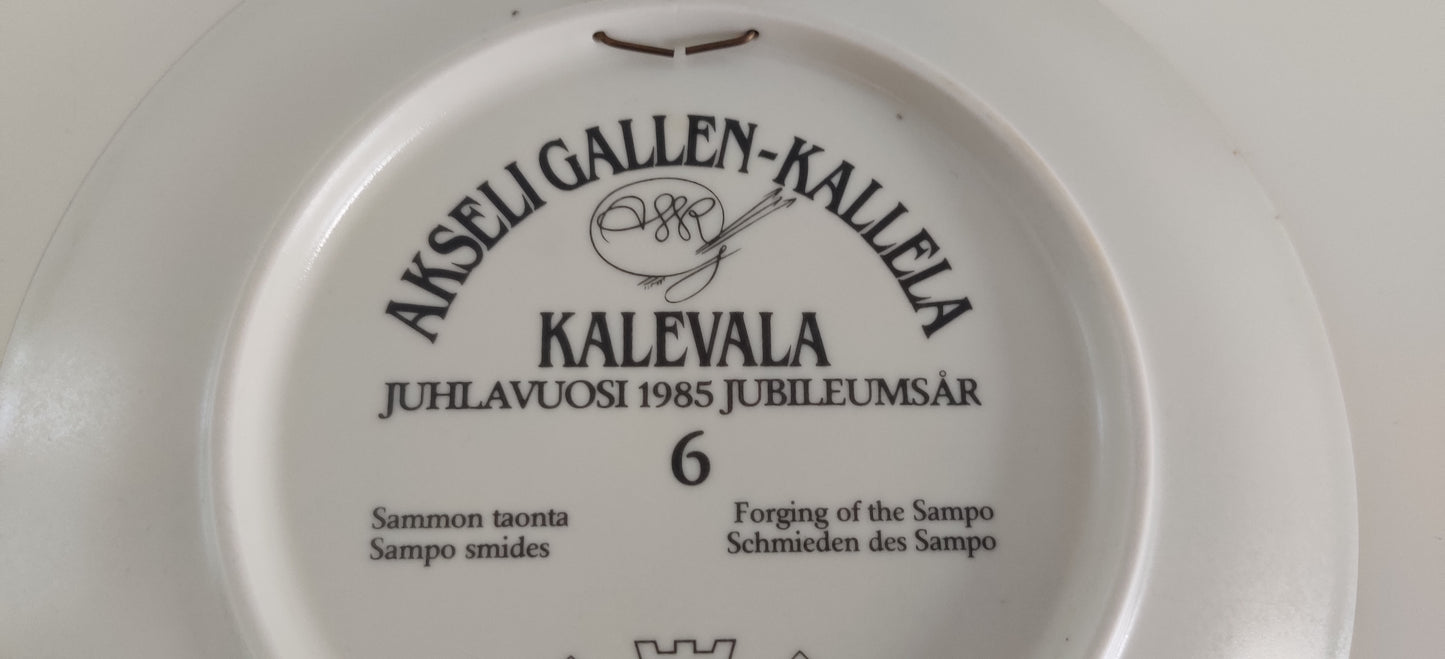 Arabia Kalevala Sammon Taonta Seinälautanen (1985)