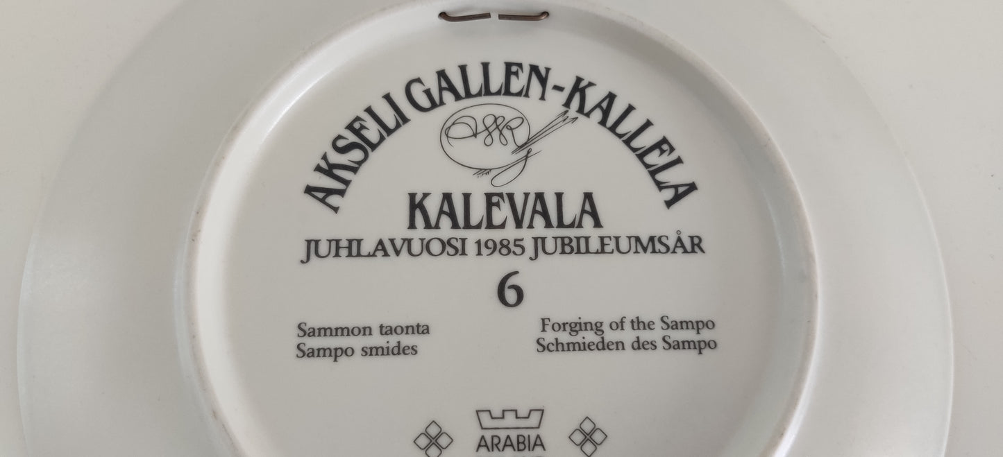 Arabia Kalevala Sammon Taonta Seinälautanen (1985)