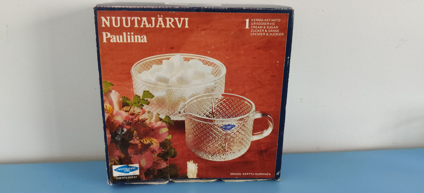 Nuutajärvi Pauliina Kermakko ja Sokerikko (Alkuperäisessa Pakkauksessa)