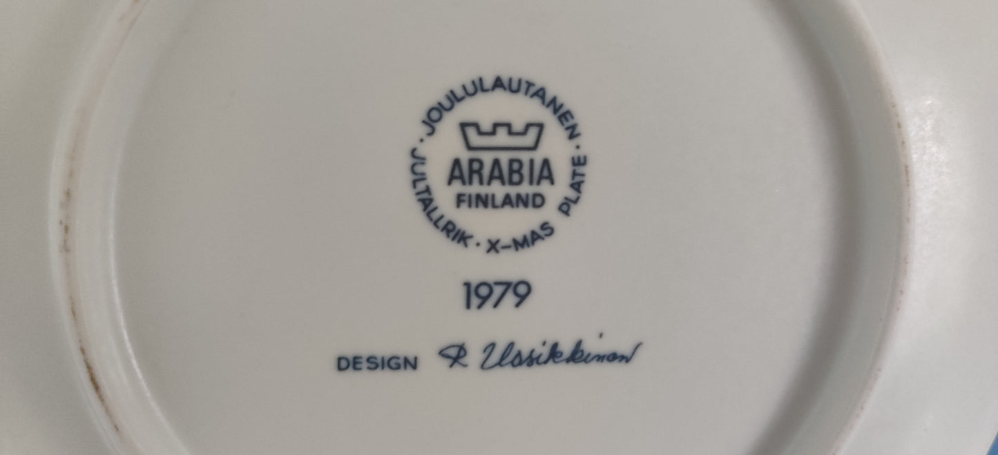 Arabia Joululautanen 1979 (Alk. Paketissa, Raija Uosikkinen)