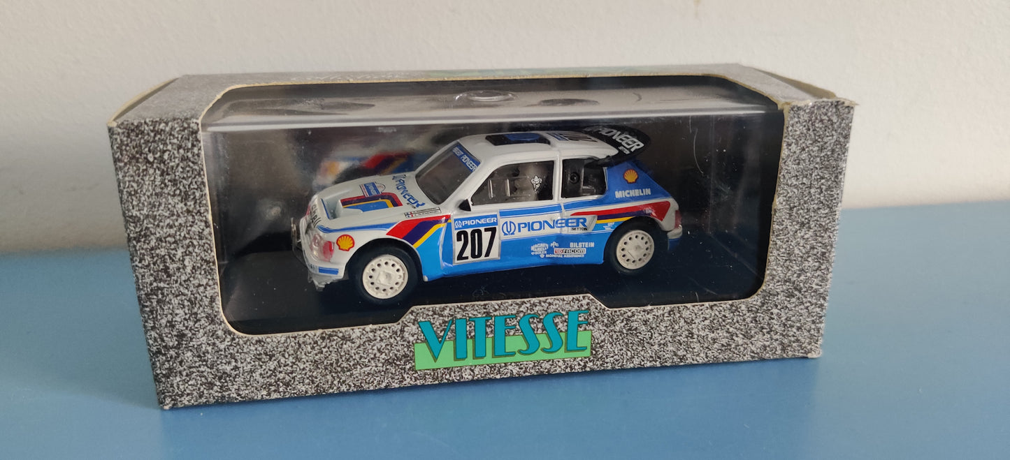 Vitesse - Peugeot 205 / Paris - Dakar Rally 1988 (Alkuperäisessä Paketissa)