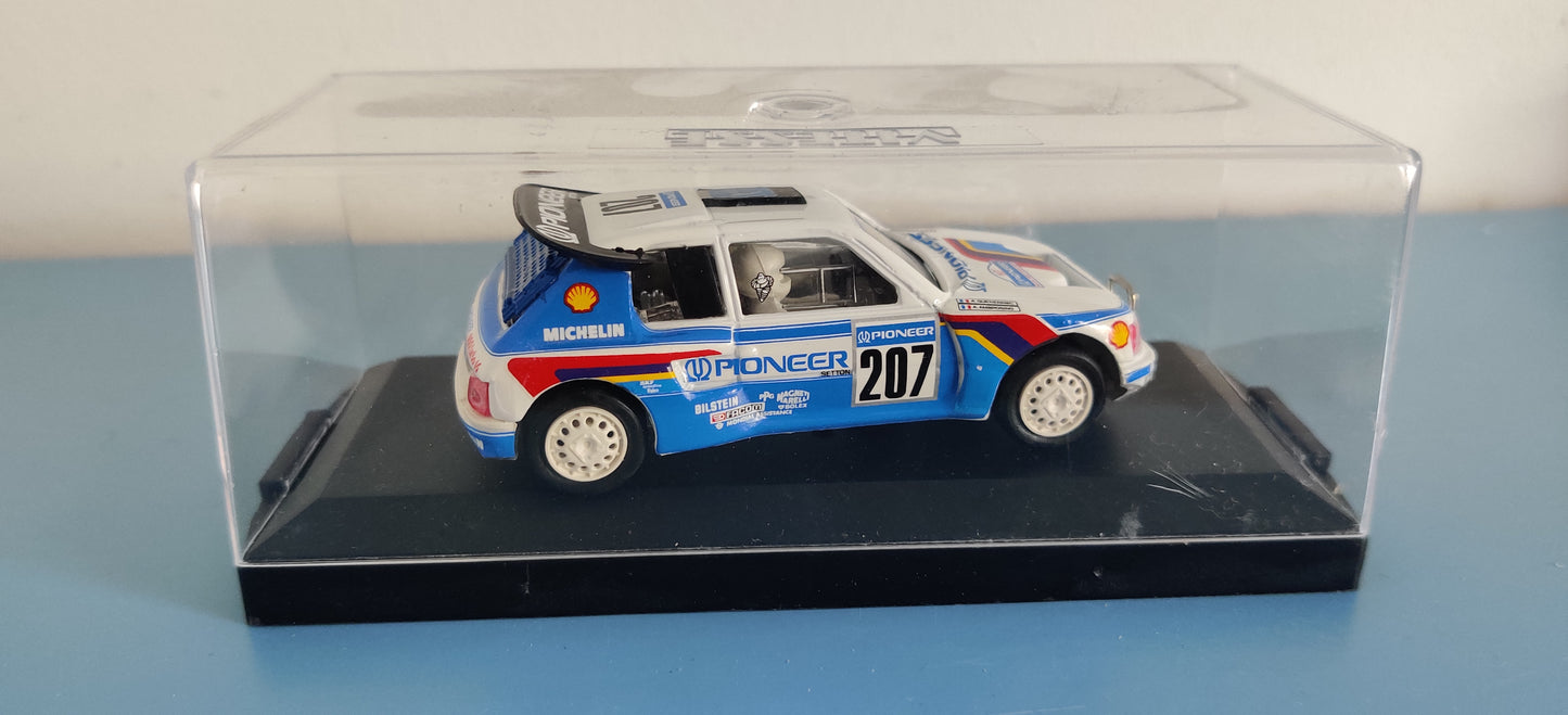 Vitesse - Peugeot 205 / Paris - Dakar Rally 1988 (Alkuperäisessä Paketissa)