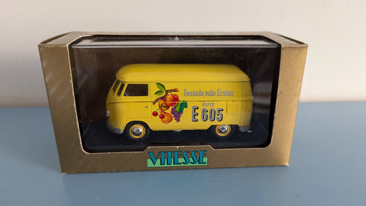 Vitesse - Volkswagen Bulli 1955 / Bayer (Limited Edition, Alk. Paketissa)