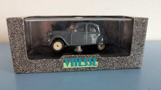 Vitesse - Citroen 2CV 1954 Open (Rättisitikka, Alkuperäisessä Paketissa)