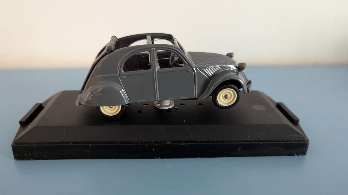 Vitesse - Citroen 2CV 1954 Open (Rättisitikka, Alkuperäisessä Paketissa)