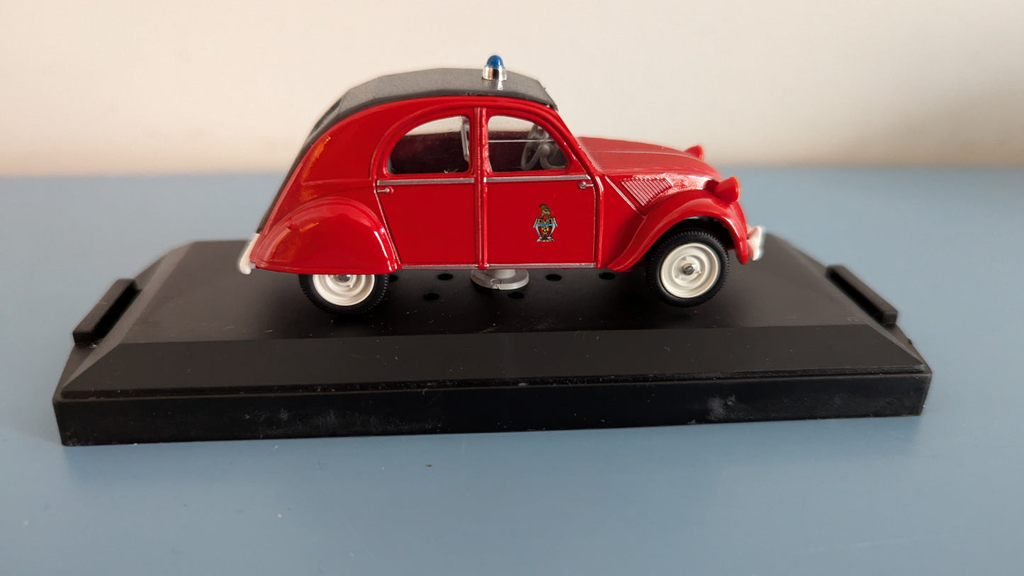 Vitesse - Citroen 2CV 1957 / Pompiers De Paris (Limited Edition, Alk. Paketissa)