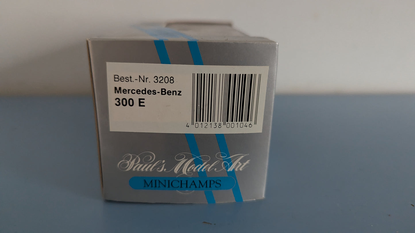 MiniChamps - Mercedes-Benz 300 E (Alkuperäisessä Paketissa)