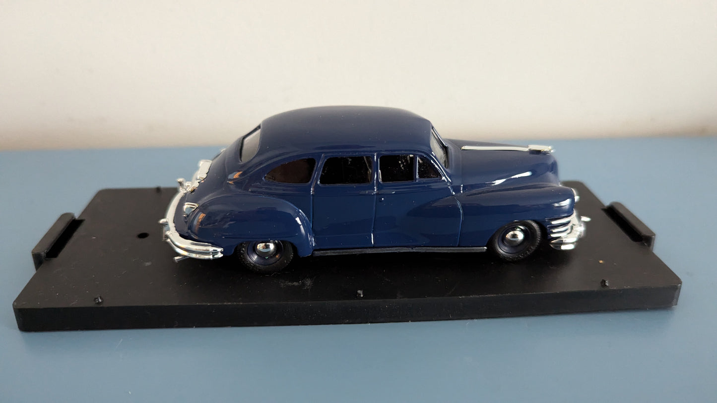 Vitesse - Chrysler Windsor Six Sedan 1947 (Alkuperäisessä Paketissa)