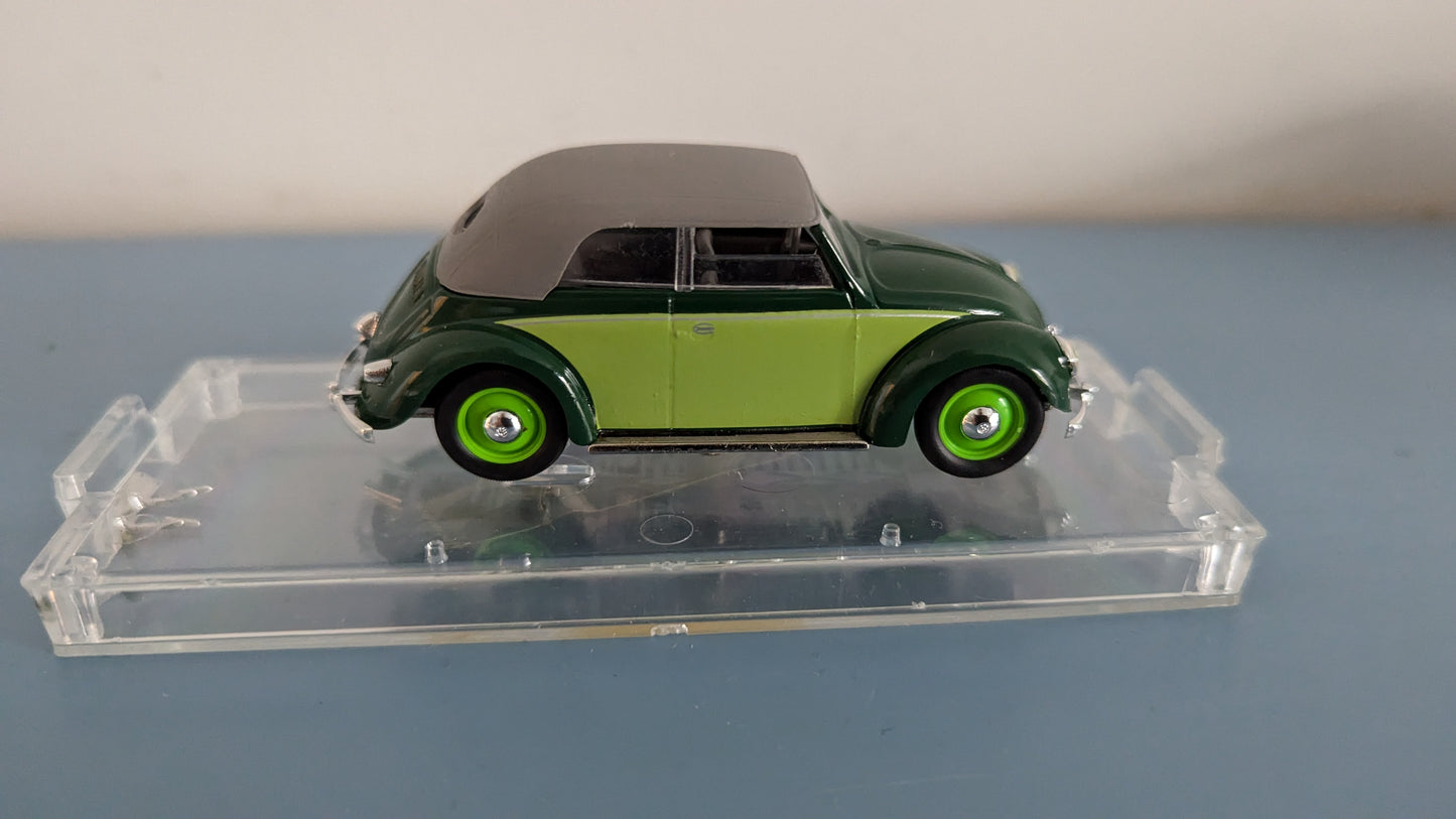 Vitesse - Volkswagen 1949 Closed Cabriolet / Kuplavolkkari (Alk. Paketissa)