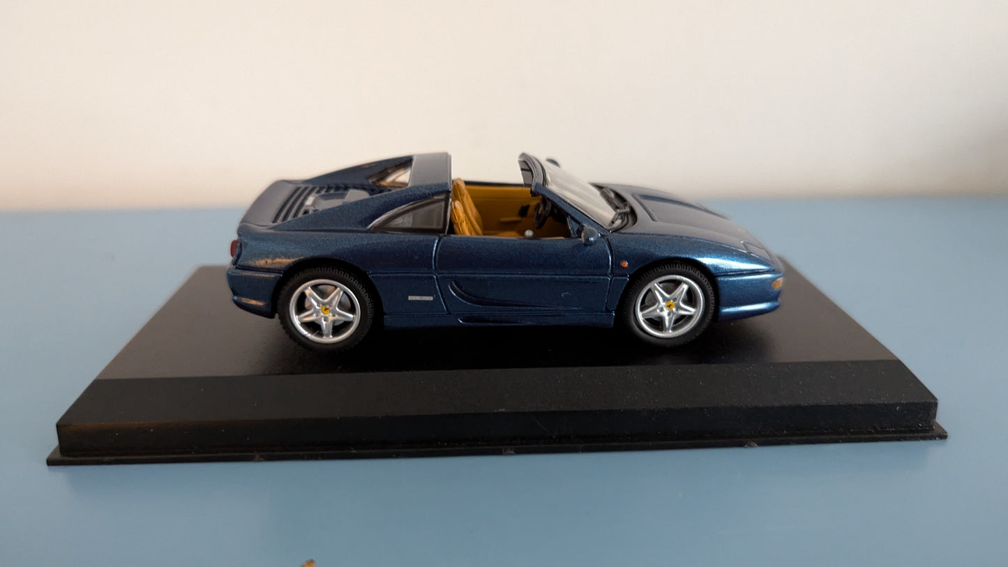 DetailCars - Ferrari F355 1994 Spyder (Alkuperäisessä Pakkauksessa)