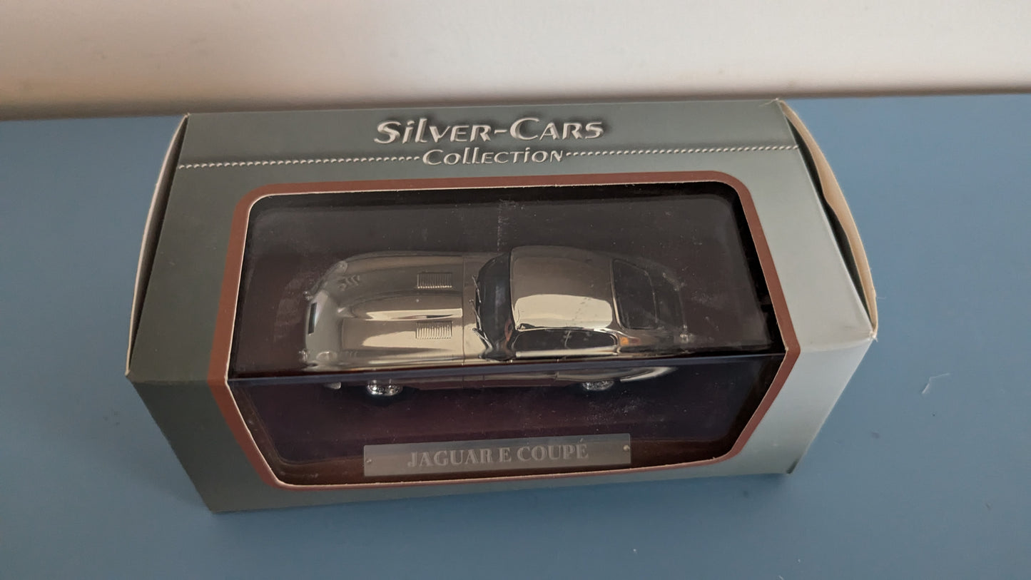 Silver-Cars Collection - Jaguar E Coupe (Alkuperäisessä Pakkauksessa)