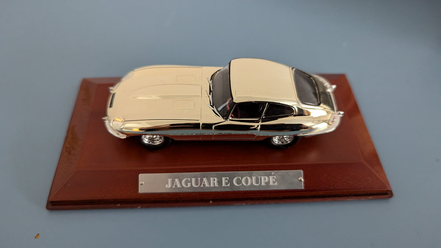 Silver-Cars Collection - Jaguar E Coupe (Alkuperäisessä Pakkauksessa)