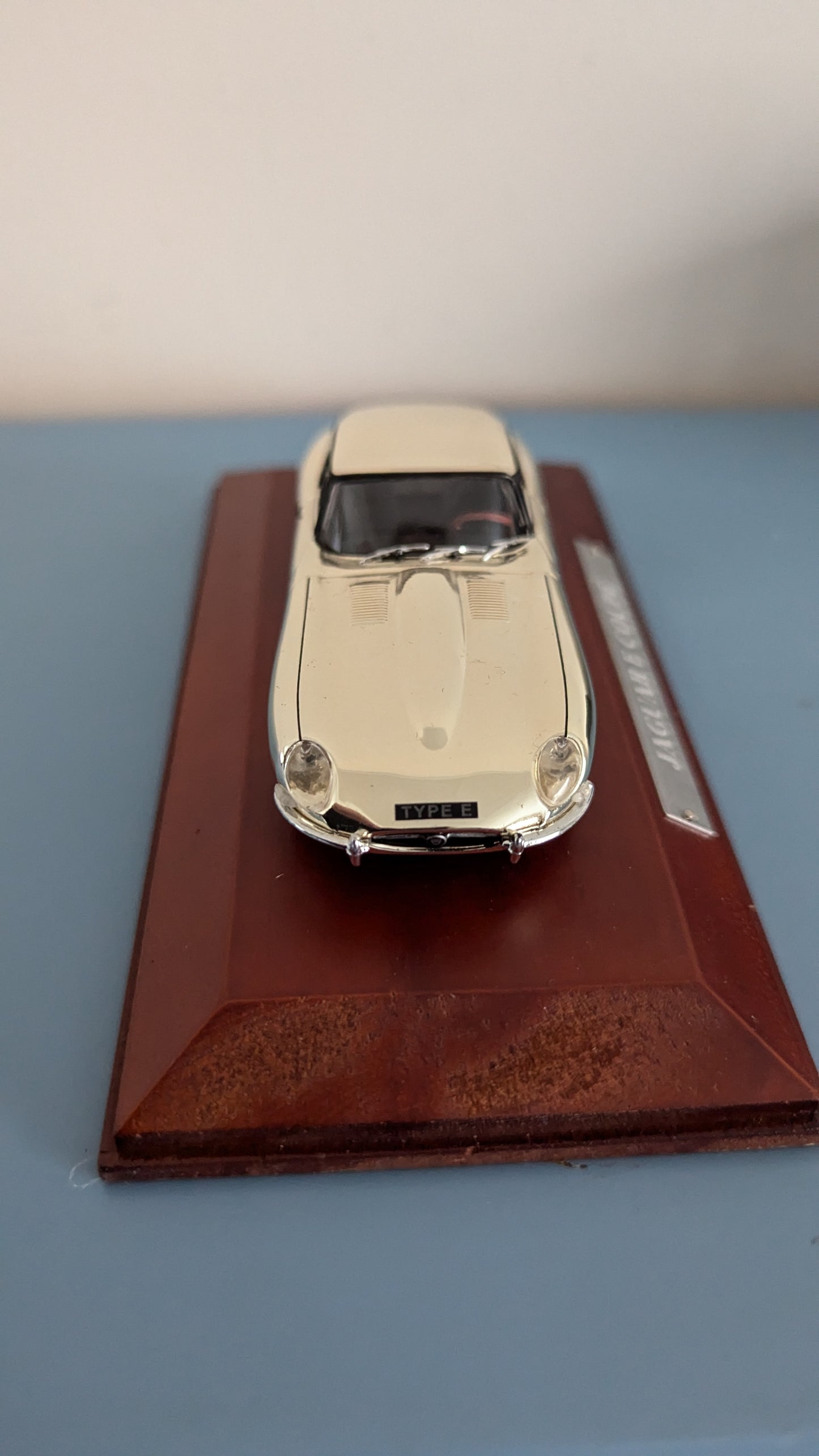 Silver-Cars Collection - Jaguar E Coupe (Alkuperäisessä Pakkauksessa)