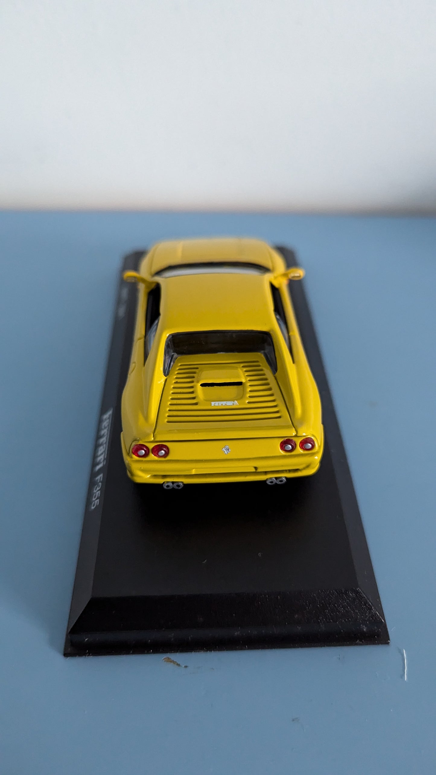 DetailCars - Ferrari F355 1994 Coupe (Alkuperäisessä Pakkauksessa)