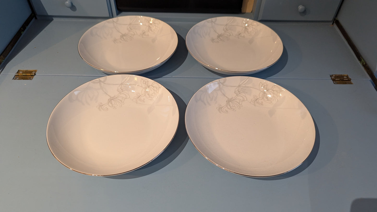 Magnor / Apilanlehti - Kaprifol Keittolautanen / Syvälautanen (4kpl)