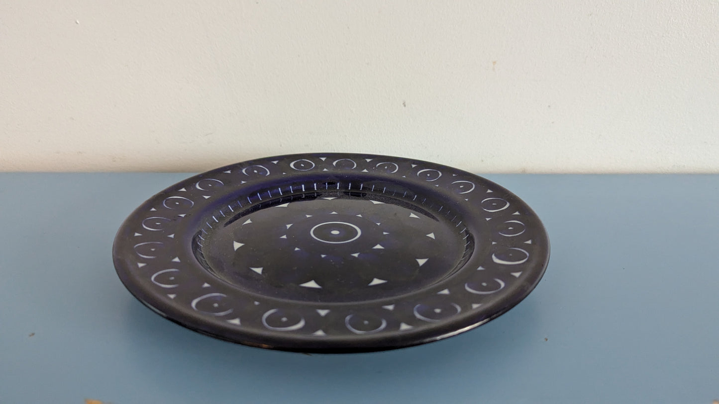 Arabia Valencia Leivoslautanen / Leipälautanen (1960-2002, Ulla Procope)