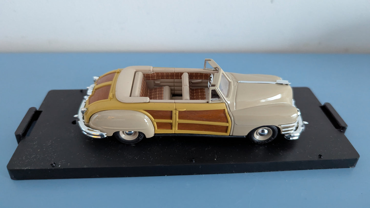 Vitesse - Chrysler 1947 Town & Country (Alkuperäisessä Paketissa)