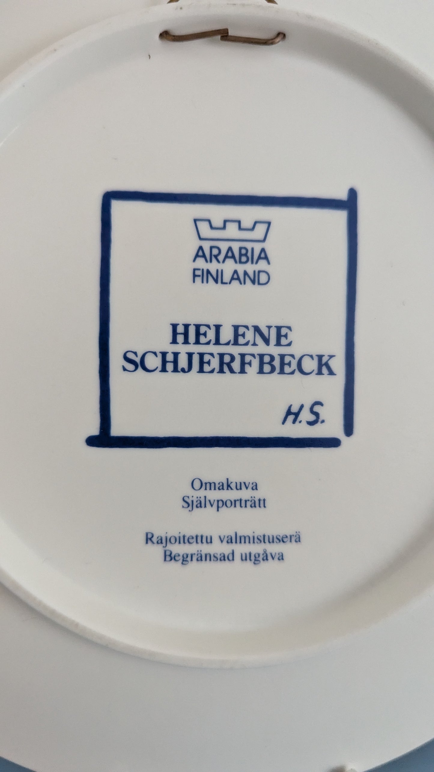 Arabia Omakuva Seinälautanen (Helene Schjerfbeck)