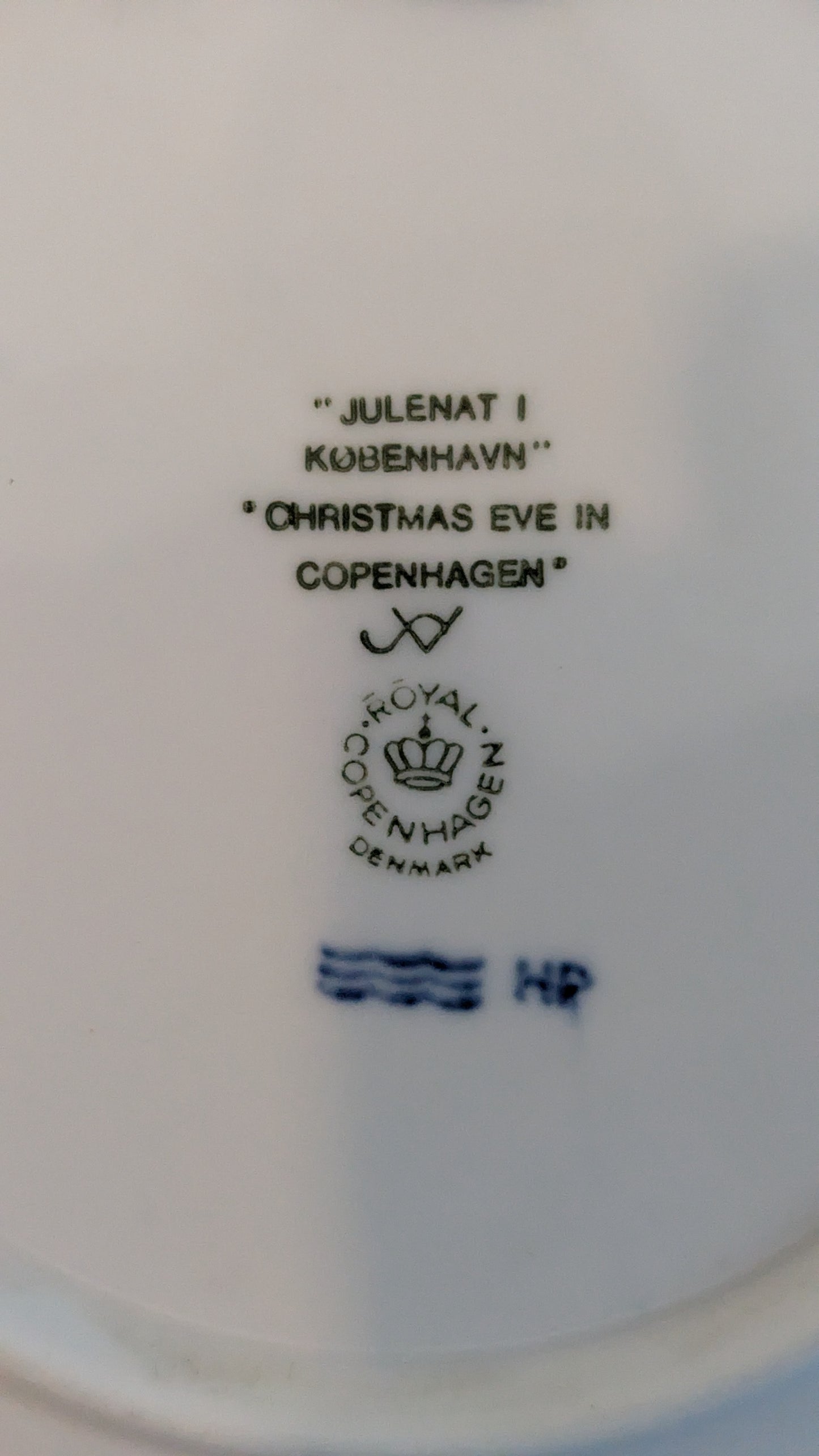 Royal Copenhagen - Christmas Eve In Copenhagen Joululautanen 1988