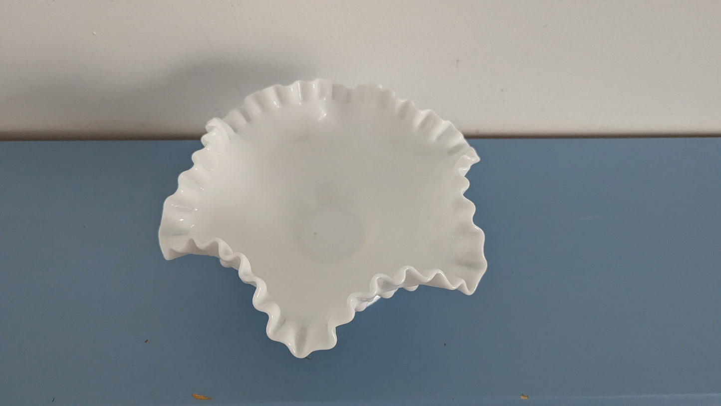 Fenton - 3771 Hobnail Milk Glass Kulho (1957-1971)