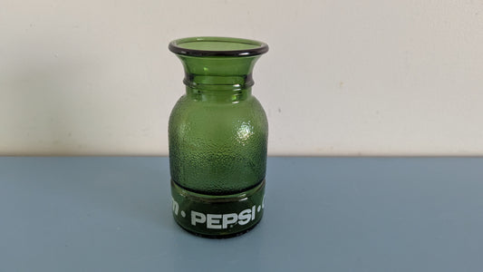 Riihimäen Lasi Pub Tunari (1978-1983, Erkkitapio Siiroinen)