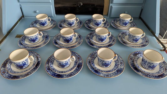 Lomonosov - Blue Bird Kahviastiasto 12-Hengelle (36-Osainen)